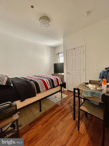 2044 N 18TH ST, Philadelphia, PA 19121