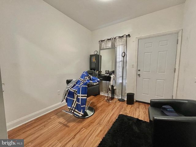 2044 N 18TH ST, Philadelphia, PA 19121