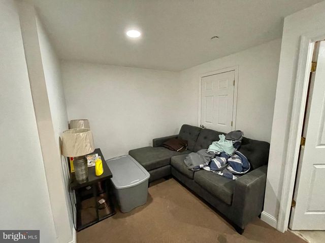 2044 N 18TH ST, Philadelphia, PA 19121