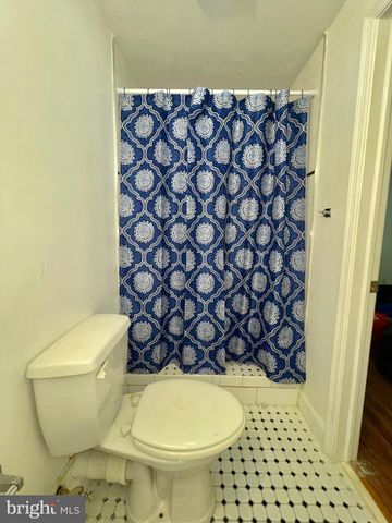 2044 N 18TH ST, Philadelphia, PA 19121