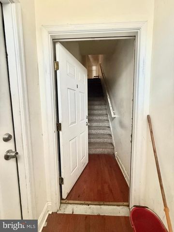 2044 N 18TH ST, Philadelphia, PA 19121