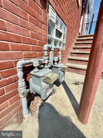 2044 N 18TH ST, Philadelphia, PA 19121