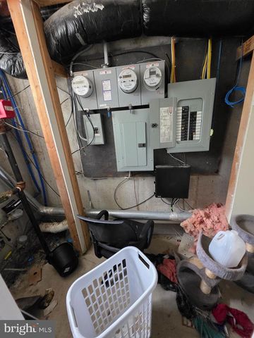 2044 N 18TH ST, Philadelphia, PA 19121