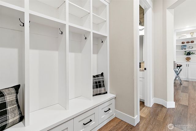 23670 SE 448th Street, Enumclaw, WA 98022