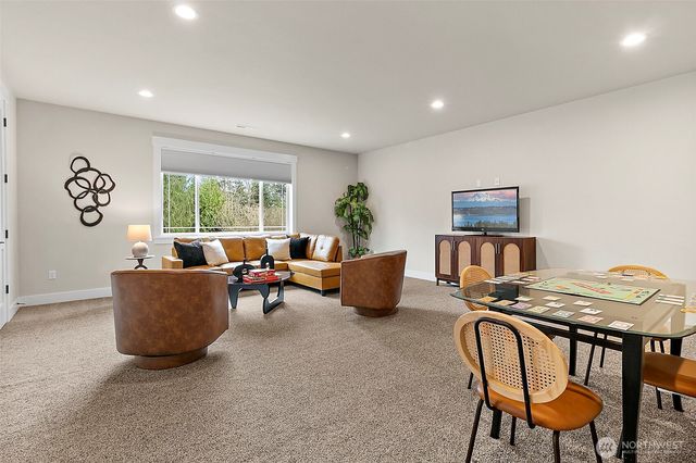 23670 SE 448th Street, Enumclaw, WA 98022