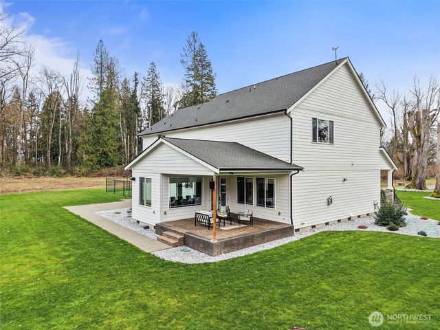 23670 SE 448th Street, Enumclaw, WA 98022