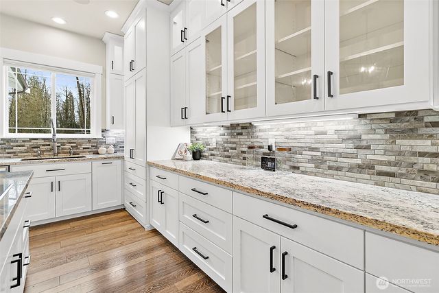 23670 SE 448th Street, Enumclaw, WA 98022