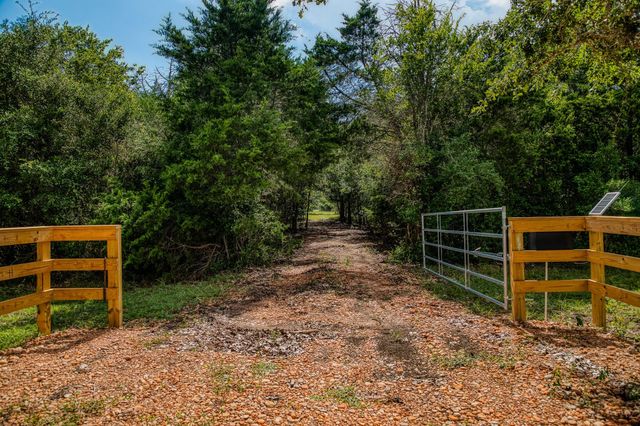 3420 Rohde Road, Round Top, TX 78954