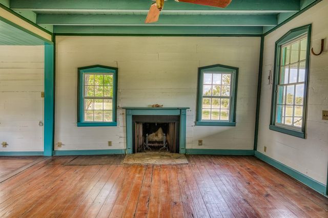 3420 Rohde Road, Round Top, TX 78954