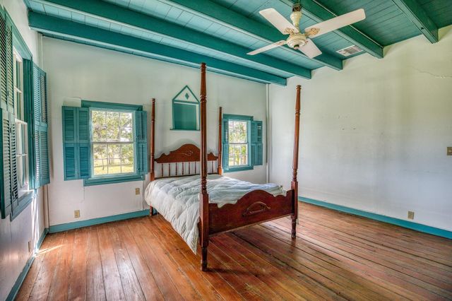 3420 Rohde Road, Round Top, TX 78954