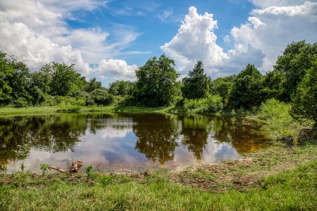 3420 Rohde Road, Round Top, TX 78954