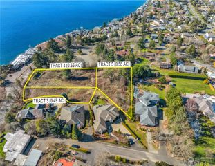 45 XX Kennedy Road NE, Tacoma, WA 98422