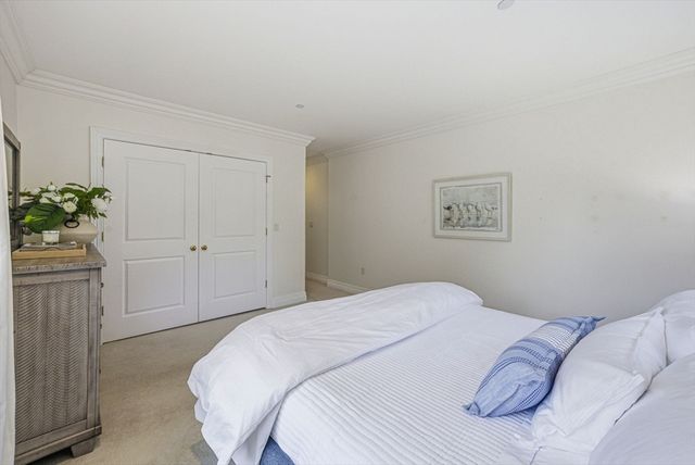 630 Hammond St 209, Brookline, MA 02467