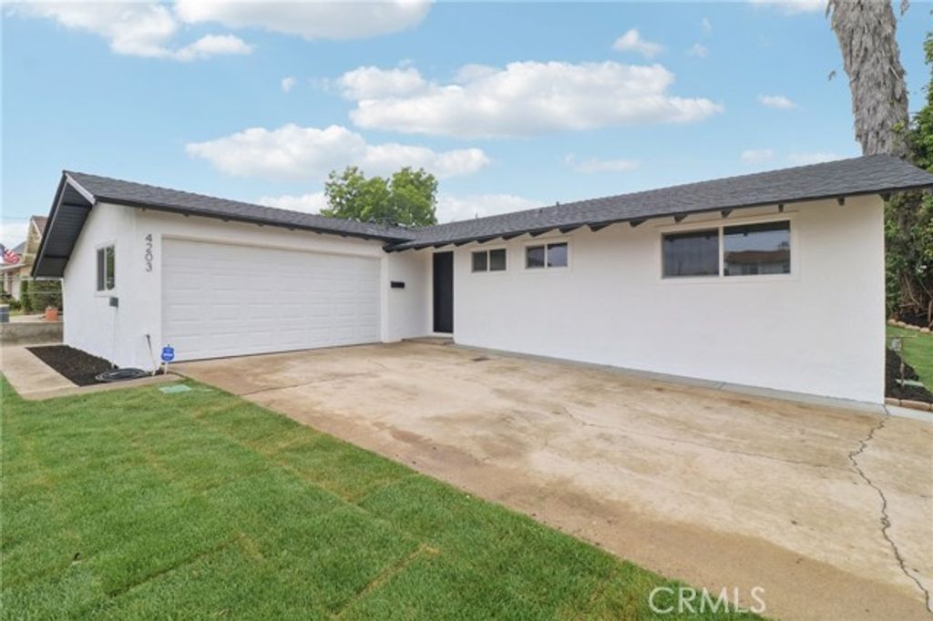 4203 Tolowa Street, San Diego, CA 92117