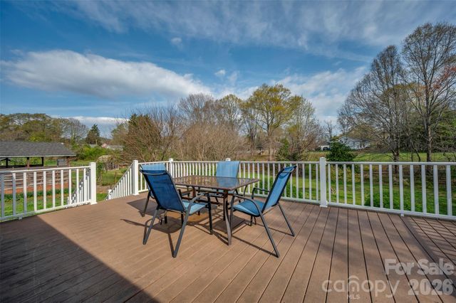 411 Arlington Street, Forest City, NC 28043