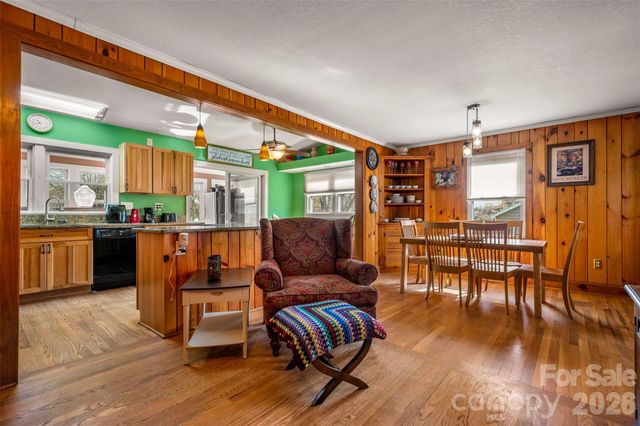 411 Arlington Street, Forest City, NC 28043