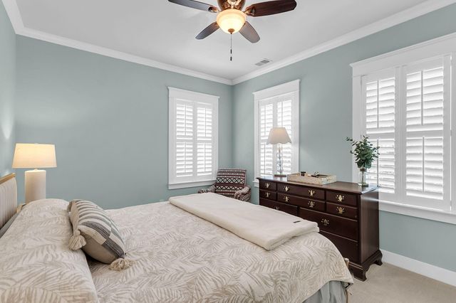 979 Warrick Oaks Lane, Mount Pleasant, SC 29464
