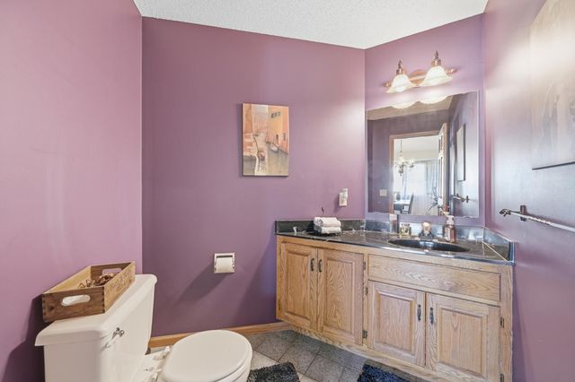 15005 43rd Place N, Plymouth, MN 55446