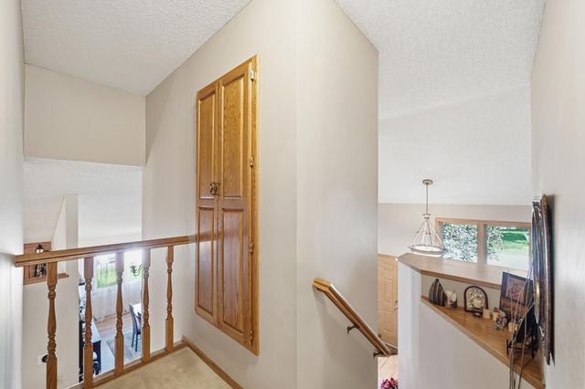 15005 43rd Place N, Plymouth, MN 55446
