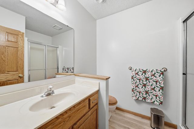 15005 43rd Place N, Plymouth, MN 55446