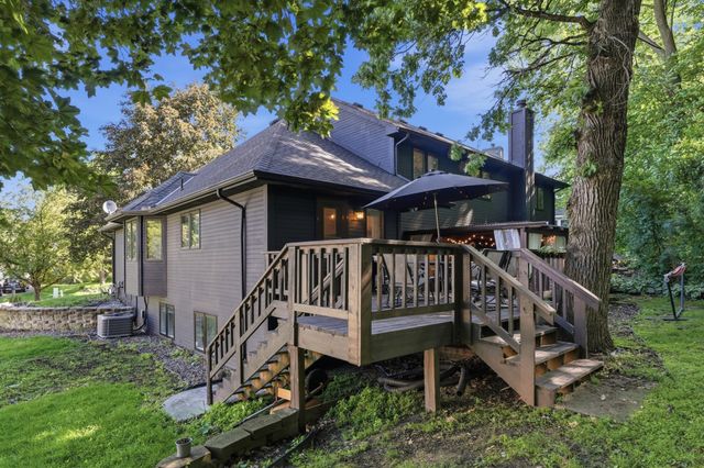 15005 43rd Place N, Plymouth, MN 55446