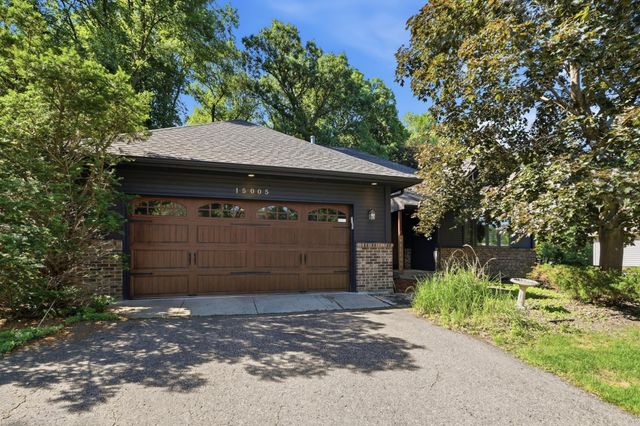15005 43rd Place N, Plymouth, MN 55446