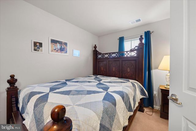 23 MISSISSIPPI PT, Falling Waters, WV 25419