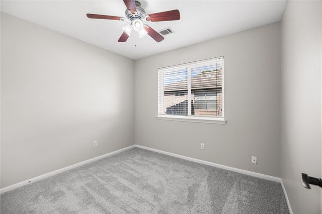 207 Leisure Lane, Montgomery, TX 77356