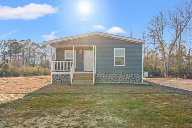 8735 W Highway 19, Loris, SC 29569