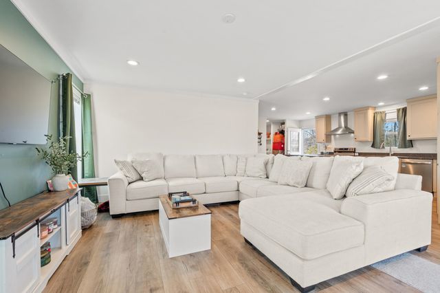 8735 W Highway 19, Loris, SC 29569