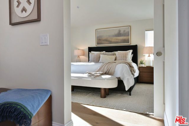 24715 Via Del Llano, Calabasas, CA 91302