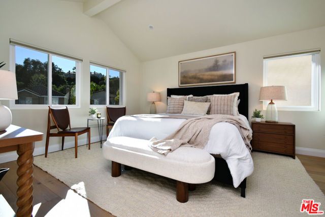 24715 Via Del Llano, Calabasas, CA 91302