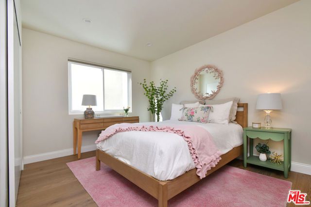 24715 Via Del Llano, Calabasas, CA 91302