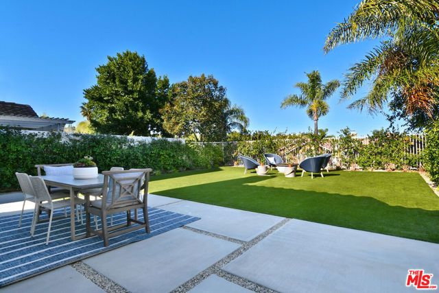 24715 Via Del Llano, Calabasas, CA 91302