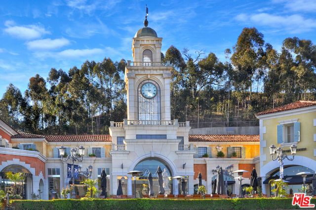 24715 Via Del Llano, Calabasas, CA 91302