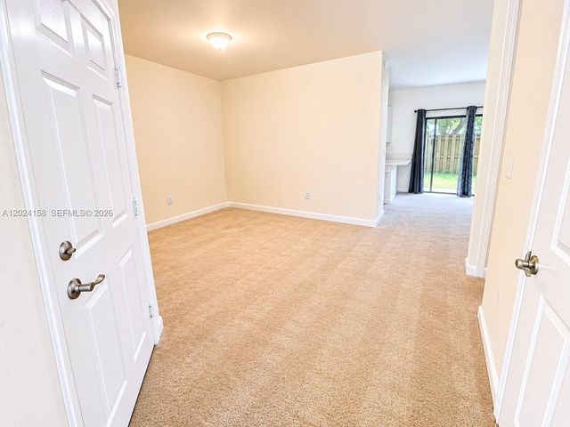 3354 SE 2nd Ct ., Homestead, FL 33033