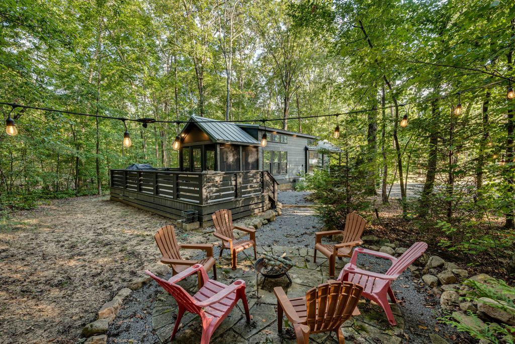 64 Crawfish, Tracy City, TN 37387