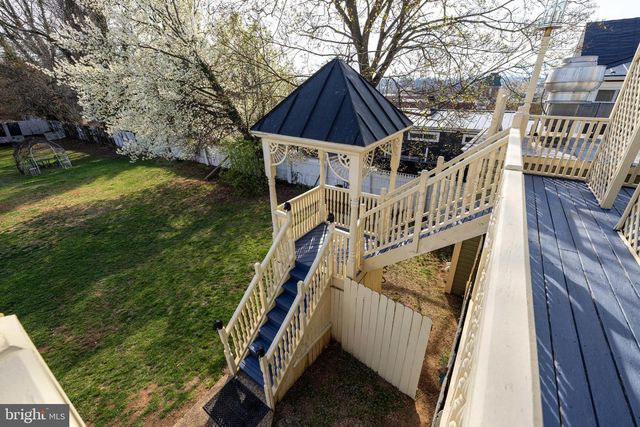 138 E MAIN ST, Luray, VA 22835