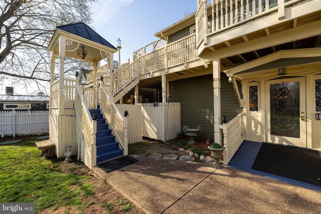138 E MAIN ST, Luray, VA 22835