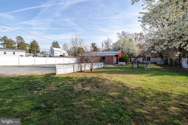 138 E MAIN ST, Luray, VA 22835