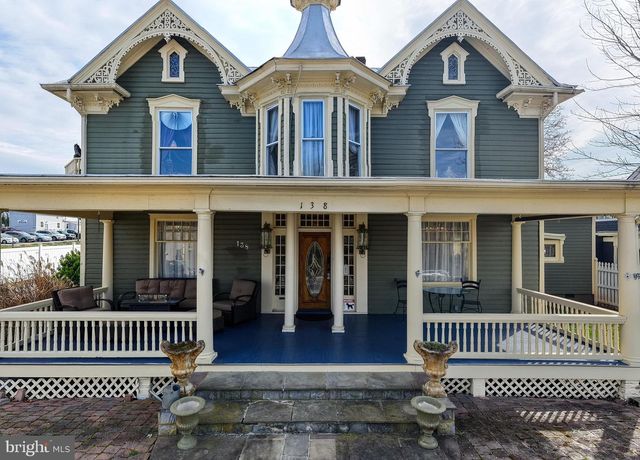 138 E MAIN ST, Luray, VA 22835