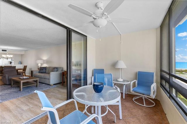 2777 W Gulf DR 104, Sanibel, FL 33957