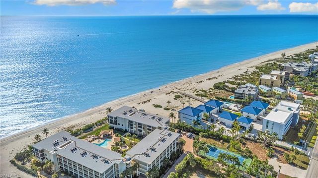 2777 W Gulf DR 104, Sanibel, FL 33957