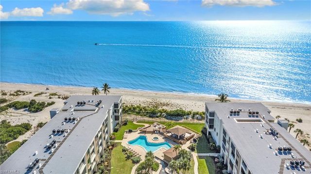 2777 W Gulf DR 104, Sanibel, FL 33957