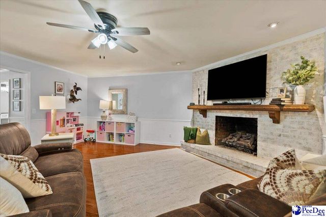 2439 S Hallmark Dr., Florence, SC 29505