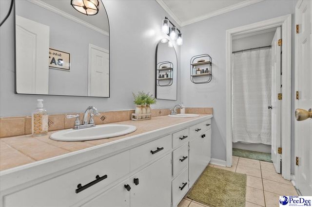 2439 S Hallmark Dr., Florence, SC 29505