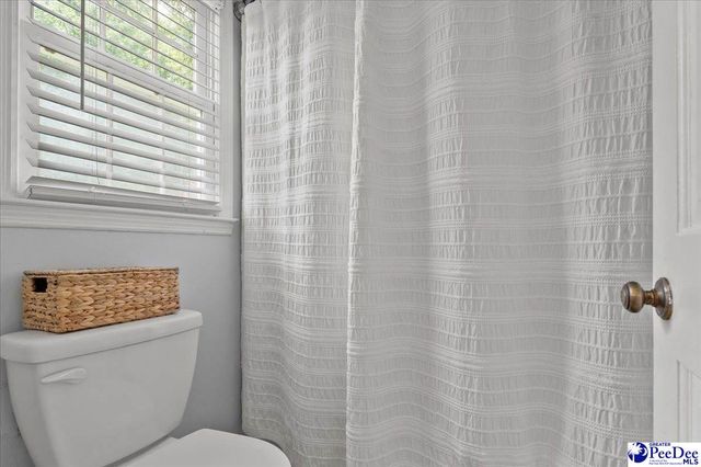 2439 S Hallmark Dr., Florence, SC 29505