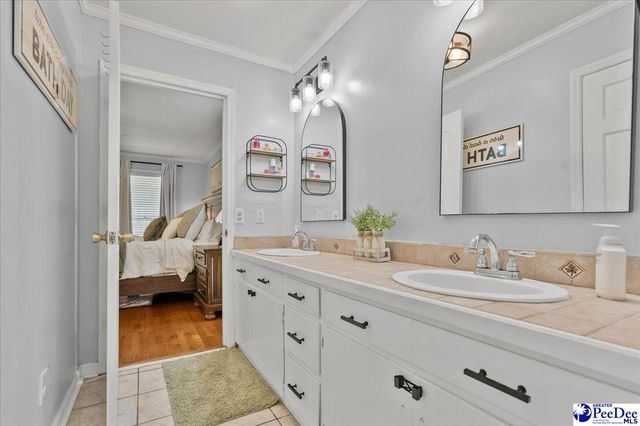 2439 S Hallmark Dr., Florence, SC 29505