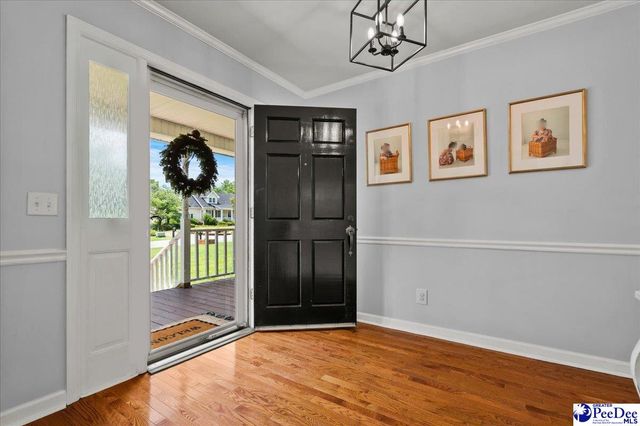 2439 S Hallmark Dr., Florence, SC 29505