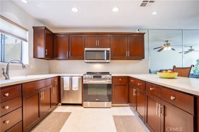 314 Lakewood, Palm Desert, CA 92260